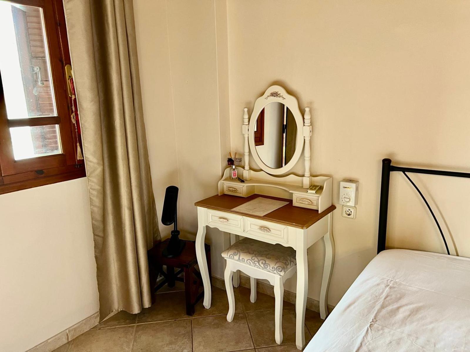 Apartament Στούντιο Κέντρου Άνω Πόλης Πάτρας Zewnętrze zdjęcie