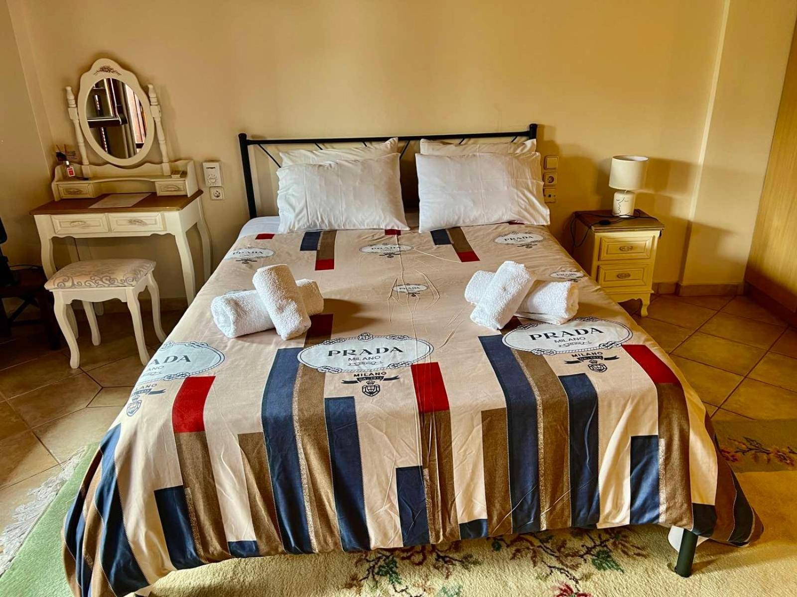 Apartament Στούντιο Κέντρου Άνω Πόλης Πάτρας Zewnętrze zdjęcie